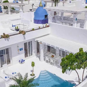https://villa-guajara.in-canary-islands.com