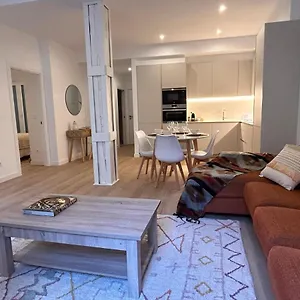 https://churruca-apartment-with-terrace.sansebastianhotels.net